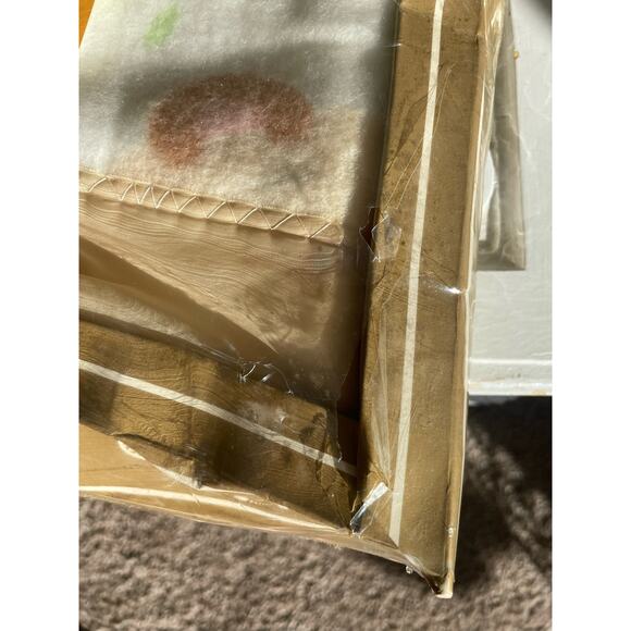 New old Stock Beacon Baby Blanket Cream Puff Downy Dream Brown Bears Satin Trim - Picture 8 of 15